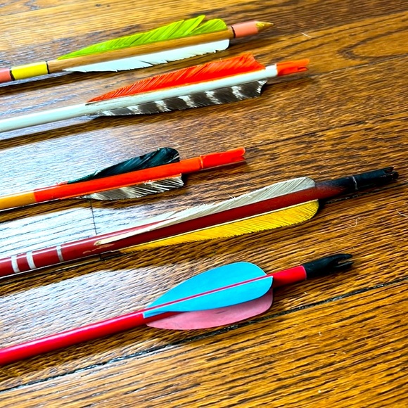 Vintage Wooden Arrows - Picture 9 of 15